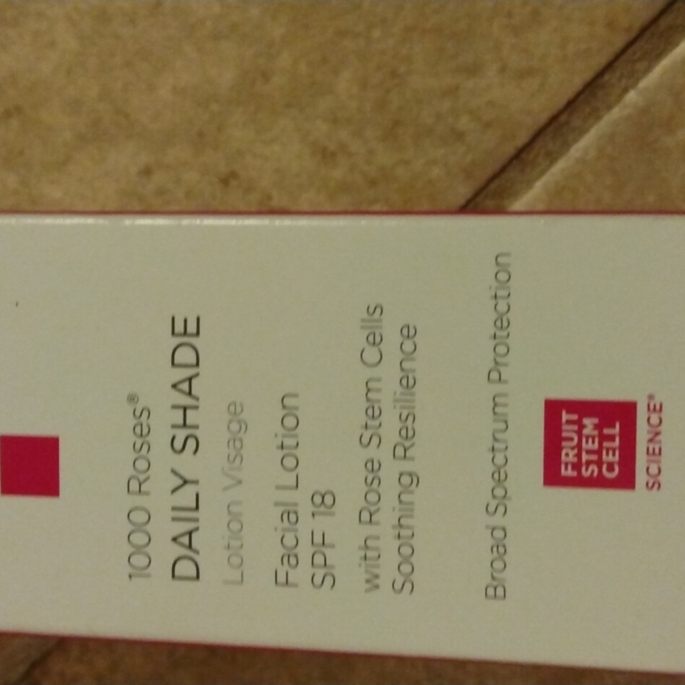 1000 Roses Lotion - Picture 2 of 16